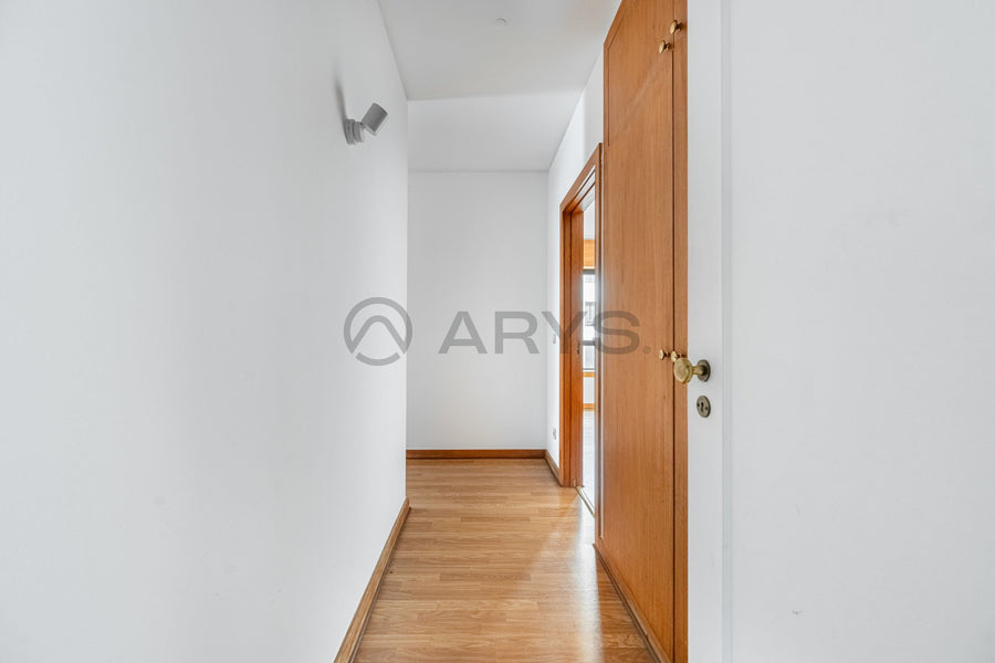 Apartamento T4