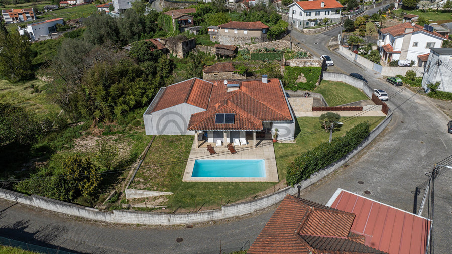 Moradia T4