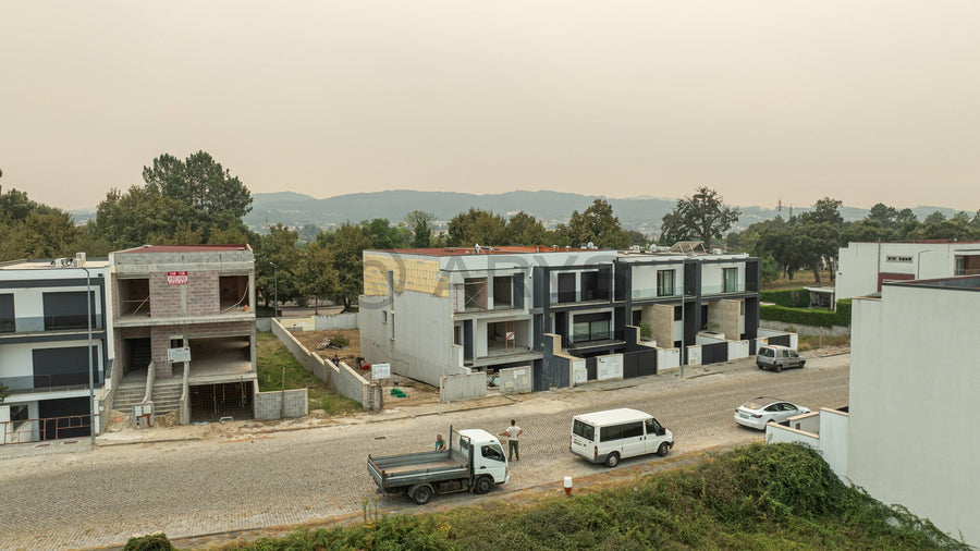 Moradia T4